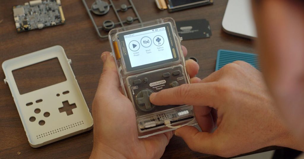 DIY GameShell preview Gameshell: el videojuego retro ya tiene su Game Boy